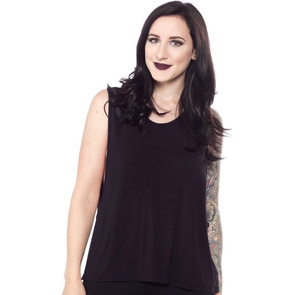 BLACK AND GREIGE Obvia Low Side Tank Top - Picture 2 of 4